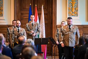 10_unnepi_szenatusi_ules_egyetemi_cimek_es_elismeresek_atadasa_2024-2