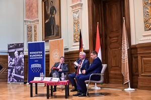 13_a_nemet_kulpolitika_es_a_magyar-nemet_kapcsolatok_kilatasai_2025-2