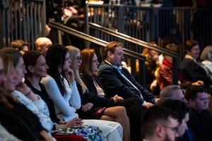 13_levelek_orban_viktorhoz_konyvbemutato_2026-2