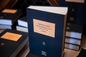 15_polt_peter_unnepi_kotet_bemutato_2025-2
