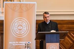 1_Ratzinger95-2