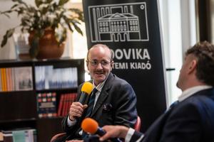1_molnar_tamas_utopia_konyvbemutato_2026-2