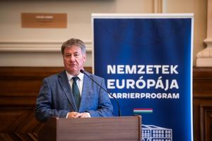 1_nemzetek_europaja_karrierprogram_tanevnyito_2025-2