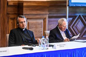 2_Ratzinger95-2