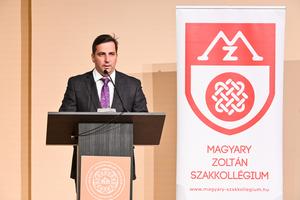 2_beszelgetes_navracsics_tiborral_2023-2