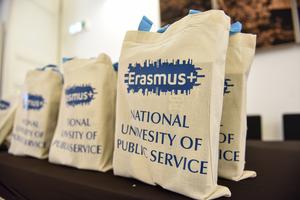 2_erasmus_welcome_2020-2