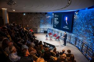 2_levelek_orban_viktorhoz_konyvbemutato_2026-2