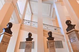3_helyreall_a_ludovika_szoborgyujtemenye-2