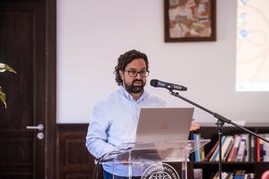 3_imaging_the_revolution_2025-2