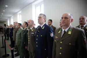 3_kivaloan_vegzett_hallgatok_emlektabla_avatas-2