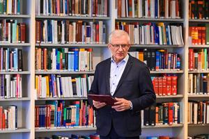 4_tiranon_enciklopedia_konyvbemutato_es_szakmai_beszelgetes_2024-2
