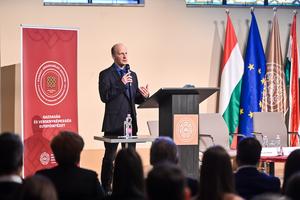 4_versenykepesseg_versenyben_marad-e_europa_es_maygarorszag_2024-2