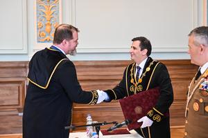 5_koltay_andras_tiszteletbeli_doktori_cim_atado_2024-2