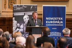 6_a_nemet_kulpolitika_es_a_magyar-nemet_kapcsolatok_kilatasai_2025-2