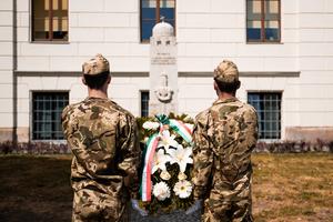 6_ellenforradalmi_emlekmu_es_romanelli_emlektabla_koszoruzas_2025-2