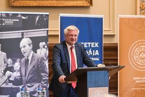 7_a_nemet_kulpolitika_es_a_magyar-nemet_kapcsolatok_kilatasai_2025-2