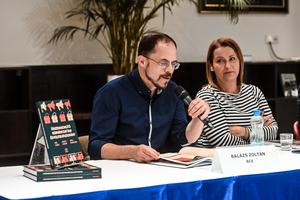 7_de_mit_adott_nekunk_a_politikatudomanyi_oktatas_konyvbemutato_2022-2