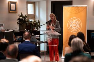 7_janne_haaland_matlary_a_demokracia_lassu_haldoklasa_2025-2