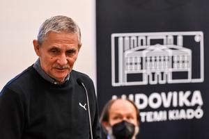 7_ludovika_kotet_konyvbemutato_2021-2