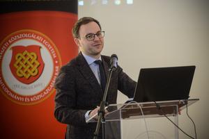 7_unios_jurisztokracia_hatalmi_rendszere-2