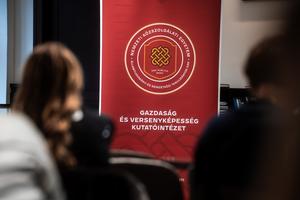 7_visszavehetjuk-e_az_ellenorzest_a_sajat_penzunk_felett_2025-2