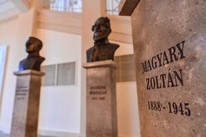 9_szoboravatas_aula_2021-2
